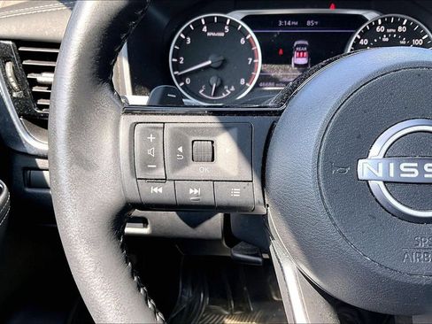 Used 2023 Nissan Rogue SV w/ SV Premium Package FWD image 20