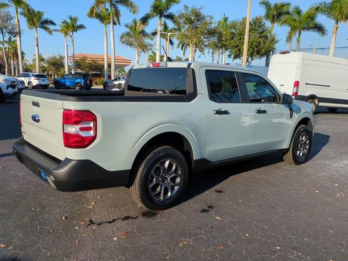 Used 2022 Ford Maverick XLT image 4