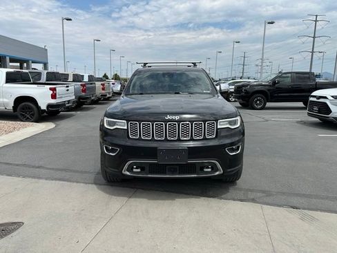 Used 2019 Jeep Grand Cherokee Overland AWD/4WD image 7