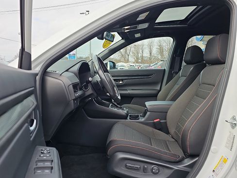 Used 2023 Honda CR-V Sport image 14