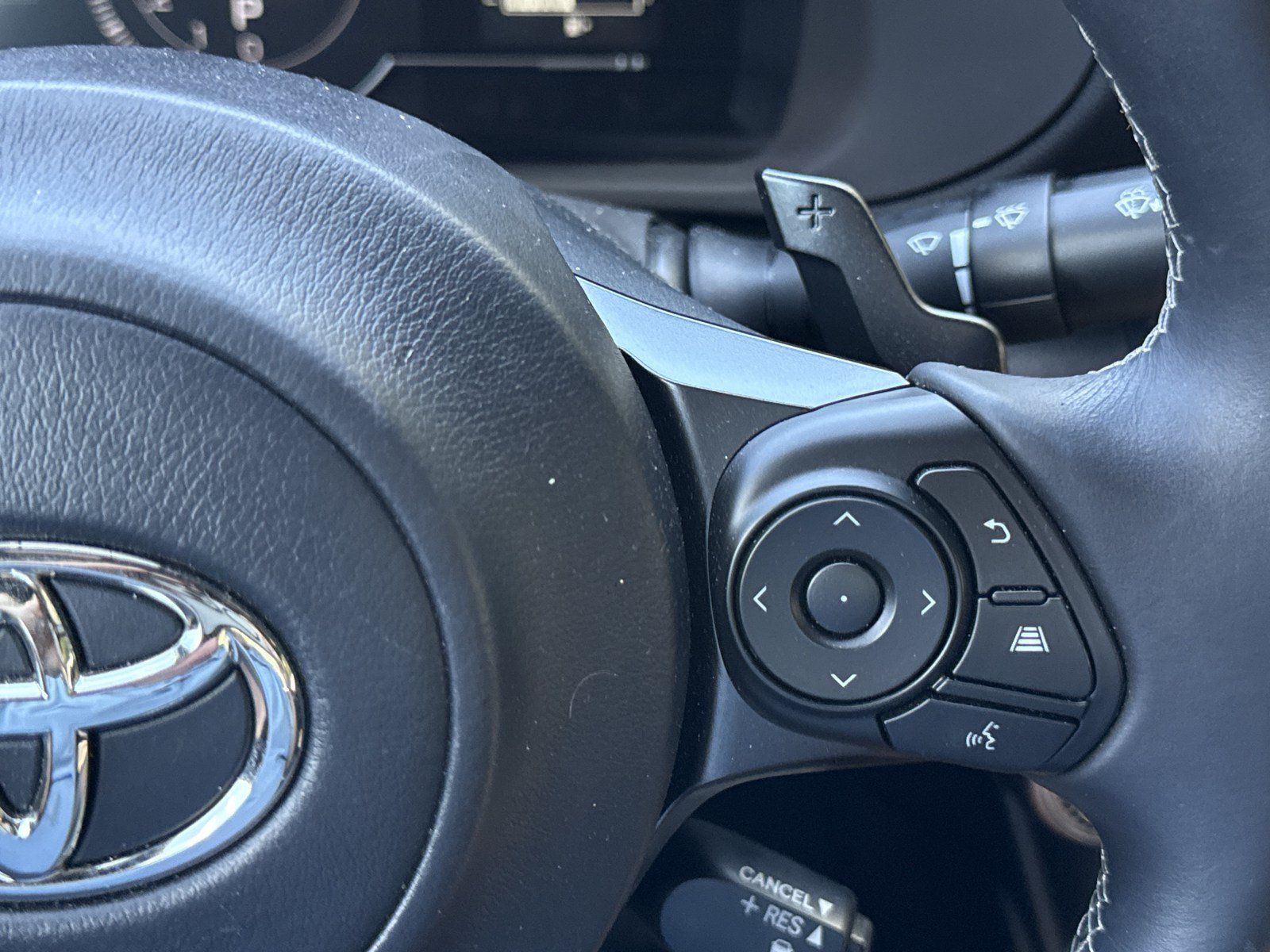 Used 2022 Toyota GR86 RWD image 17