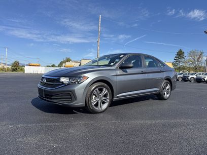 Certified 2023 Volkswagen Jetta SE