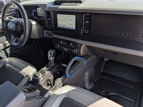 Used 2023 Ford Bronco Black Diamond image 34