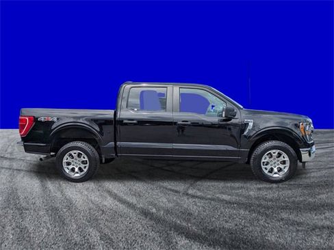 Used 2023 Ford F150 XLT image 3