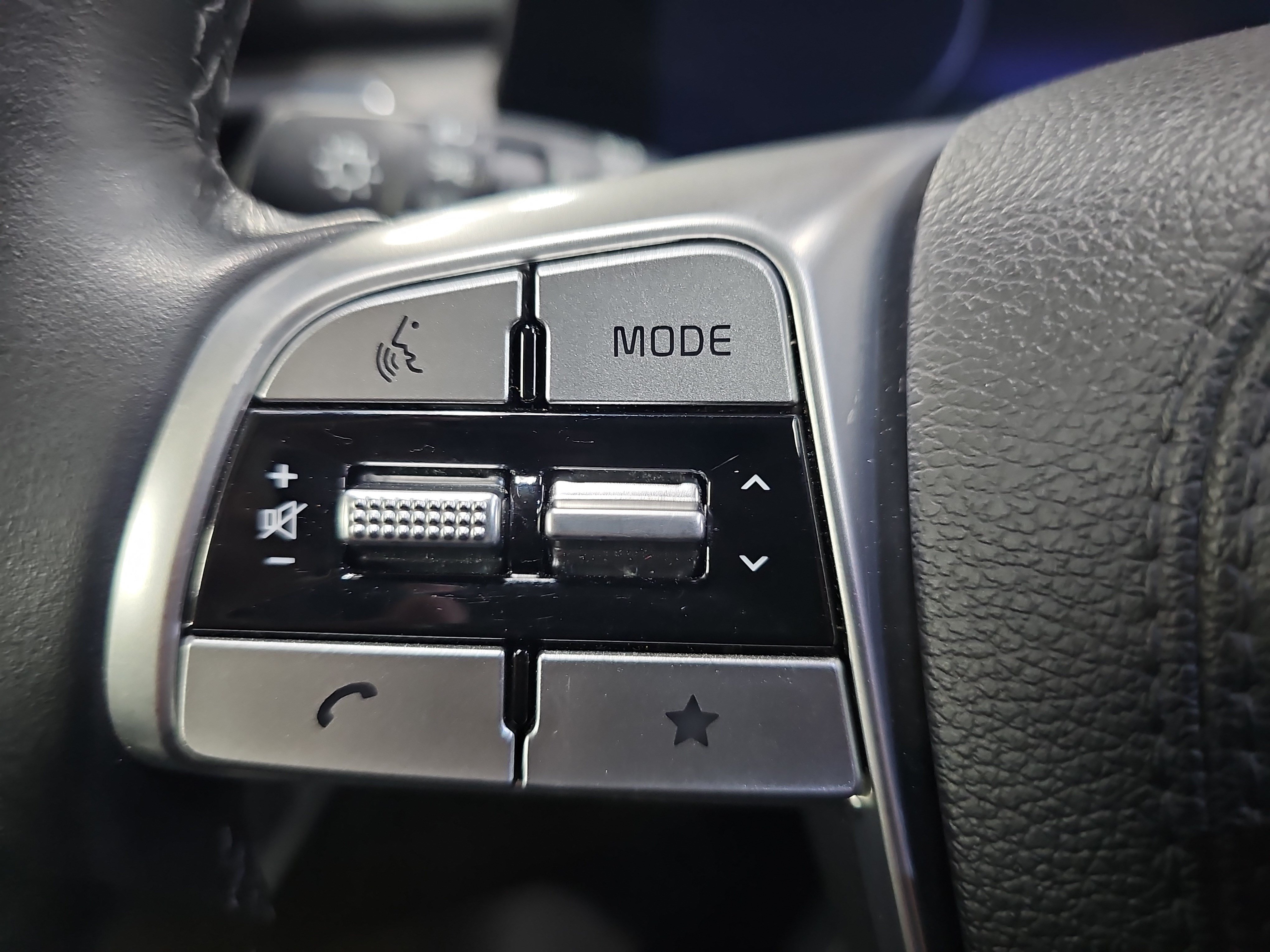 Used 2024 Kia Telluride SX Prestige X-Line AWD/4WD image 19