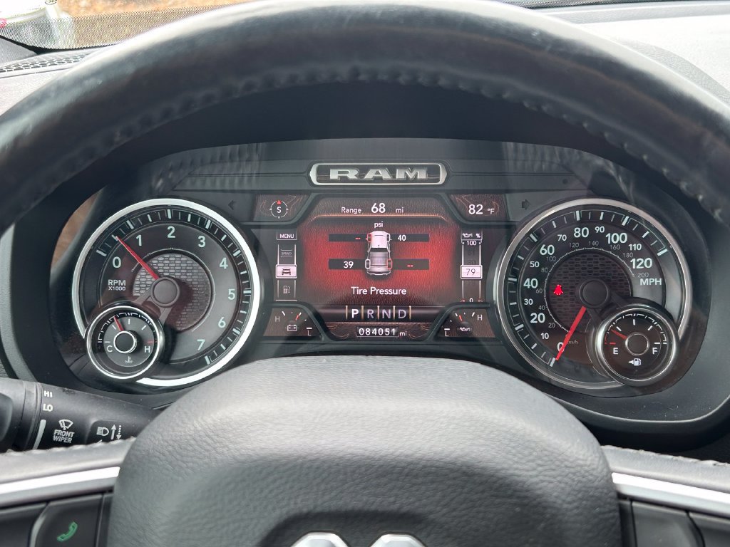 Used 2020 RAM 1500 Lone Star RWD image 32
