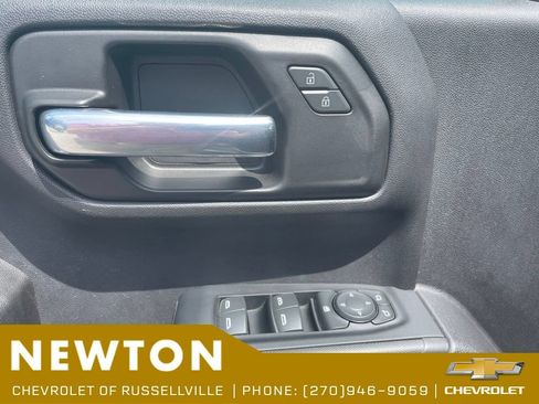 Used 2023 Chevrolet Silverado 1500 Custom w/ LPO, Dark Essentials Package AWD/4WD image 9