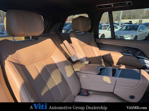 Used 2025 Land Rover Range Rover Long Wheelbase Autobiography image 28