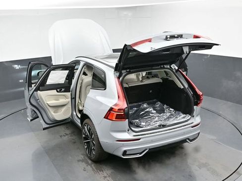 New 2026 Volvo XC60 B5 Ultra w/ Protection Package Premier image 56