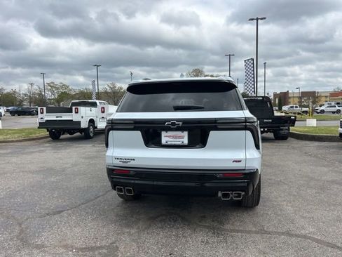 New 2026 Chevrolet Traverse RS w/ LPO, Floor Liner Package image 4