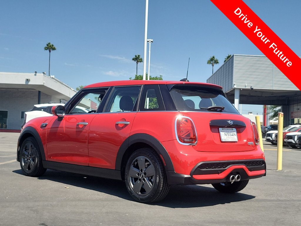 Used 2024 MINI Cooper S FWD image 2