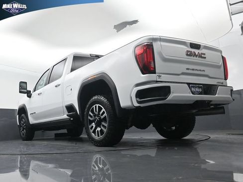 Used 2023 GMC Sierra 2500 AT4 w/ AT4 Premium Plus Package AWD/4WD image 21