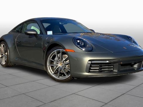 Used 2024 Porsche 911 Carrera image 2