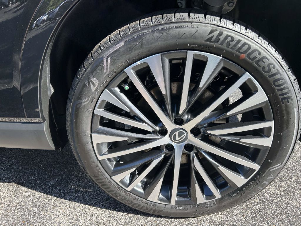New 2026 Lexus RX 350 Premium Plus w/ Convenience Package AWD/4WD image 7