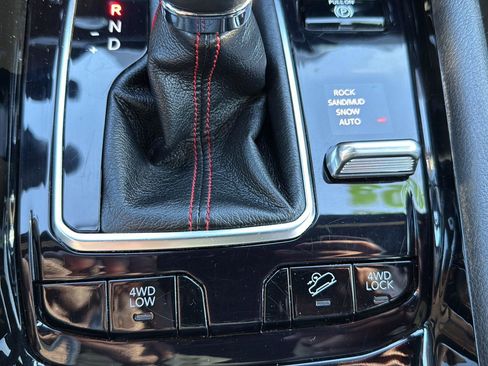 Used 2023 Jeep Compass Trailhawk image 35