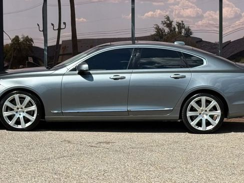 Used 2017 Volvo S90 T6 Inscription w/ Vision Package AWD/4WD image 4