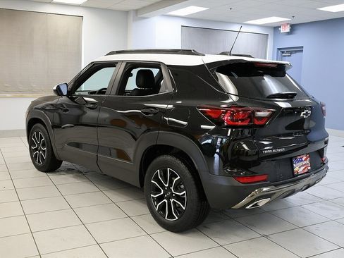 New 2025 Chevrolet TrailBlazer ACTIV w/ Driver Confidence Package image 4