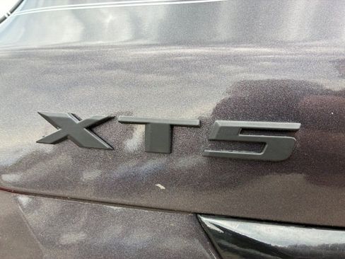 Used 2017 Cadillac XT5 Premium Luxury AWD/4WD image 39