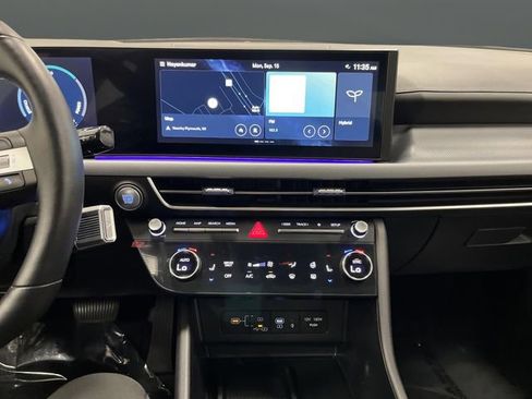 Used 2024 Hyundai Sonata Limited image 9