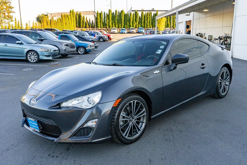 Used 2013 Scion FR-S RWD image 6