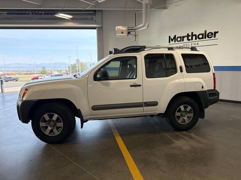 Used 2012 Nissan Xterra PRO-4X w/ Pro-4x Leather Pkg AWD/4WD image 8