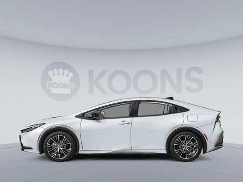 New 2026 Toyota Prius XLE image 4