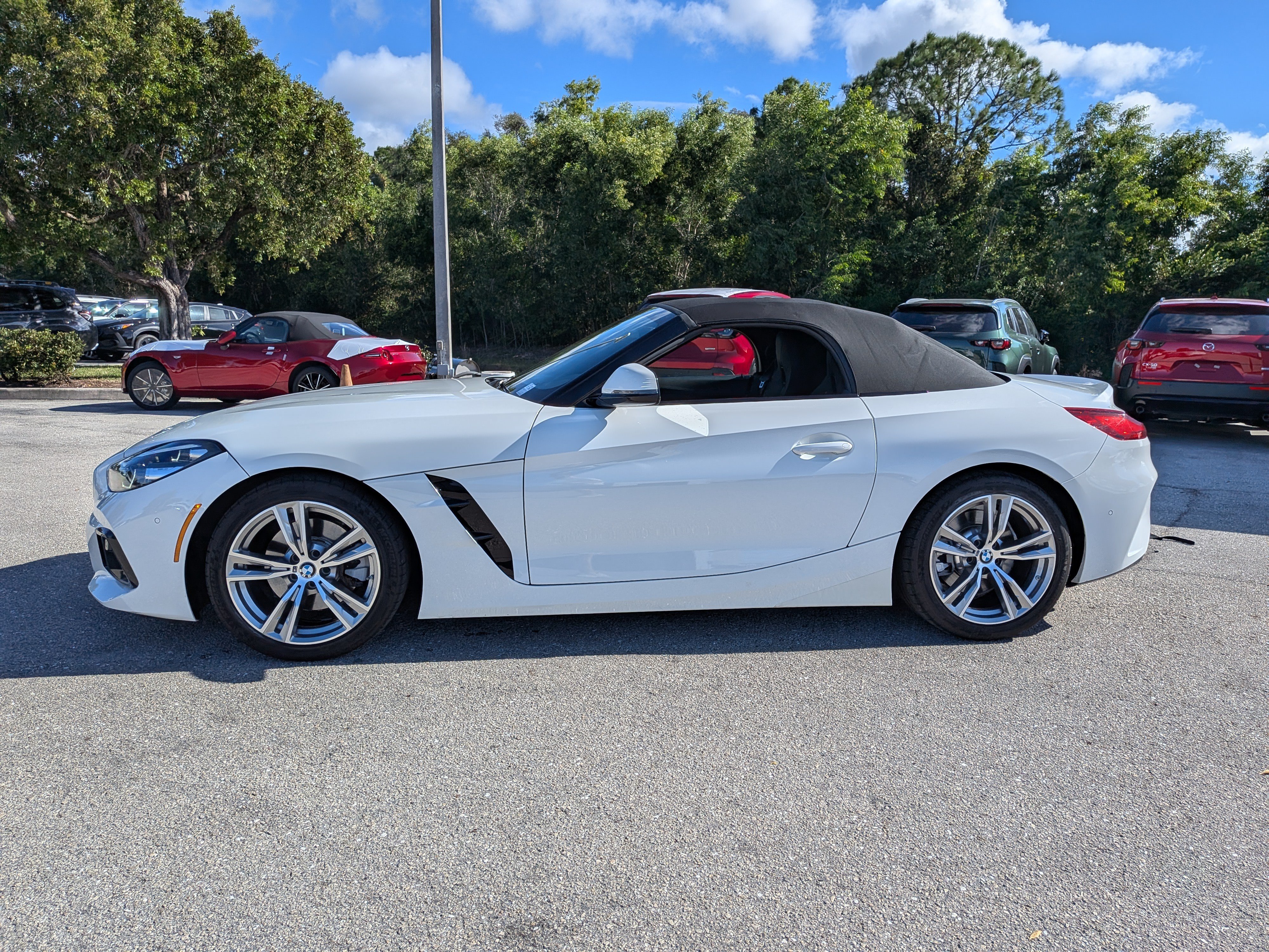 Used 2026 BMW Z4 sDrive30i RWD image 7