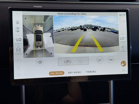 New 2026 Land Rover Range Rover Long Wheelbase SE image 15