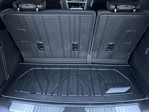 New 2026 Chevrolet Tahoe High Country image 18