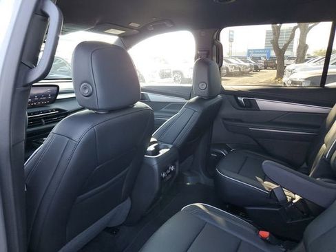 New 2026 Buick Enclave Preferred w/ Power Package image 10