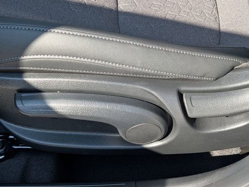 New 2026 Kia Seltos S image 25