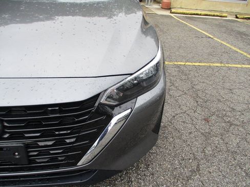 Used 2024 Nissan Sentra S FWD image 26