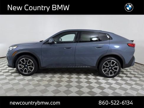 Used 2025 BMW X2 xDrive28i AWD/4WD image 4