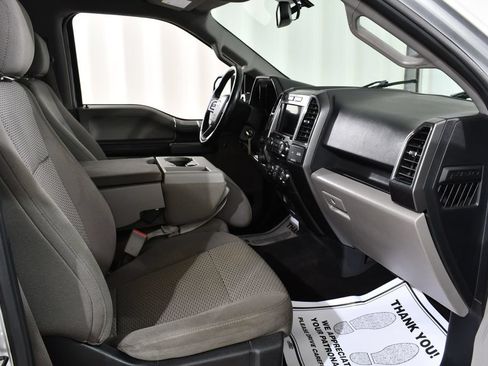 Used 2017 Ford F150 XLT w/ Equipment Group 302A Luxury AWD/4WD image 10
