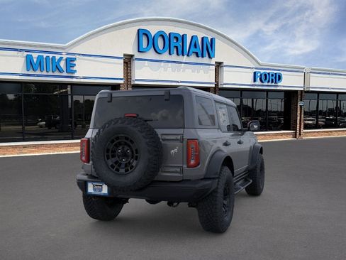 New 2026 Ford Bronco Badlands image 8