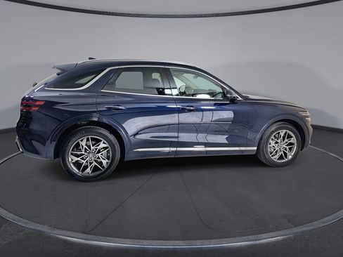 Used 2024 Genesis GV70 2.5T w/ Advanced Package AWD/4WD image 9