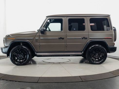 Used 2025 Mercedes-Benz G 580 w/ EQ Technology image 4
