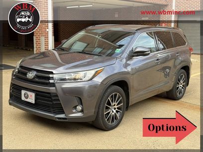 Used 2018 Toyota Highlander SE