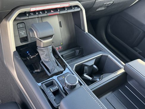 New 2026 Toyota Tundra Limited image 19