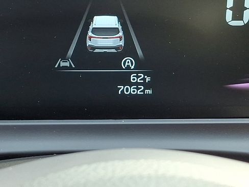 Used 2025 Kia Seltos LX image 20