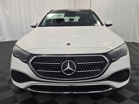 New 2026 Mercedes-Benz E 450 4MATIC All-Terrain Wagon image 9