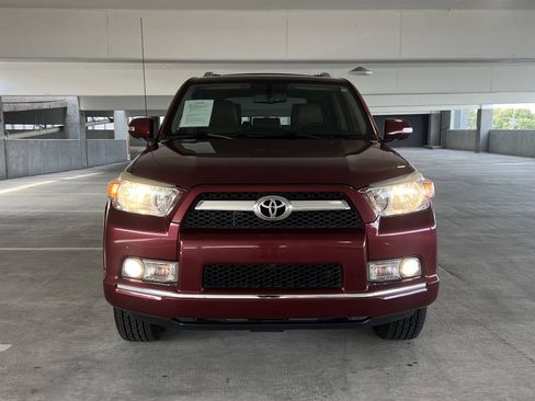 Used 2011 Toyota 4Runner SR5 w/ Premium Pkg w/Leather AWD/4WD image 10