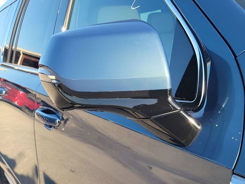 New 2026 GMC Yukon XL Denali w/ LPO, Floor Liner Package image 21