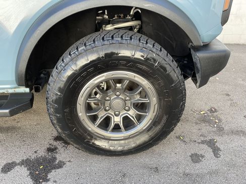 Used 2022 Ford Bronco 4-Door image 35