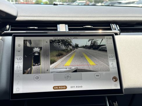 Certified 2026 Land Rover Range Rover Velar Dynamic SE image 24