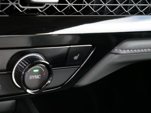 Certified 2025 Honda Accord EX-L image 29