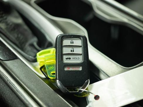 Used 2021 Honda Accord Sport image 24
