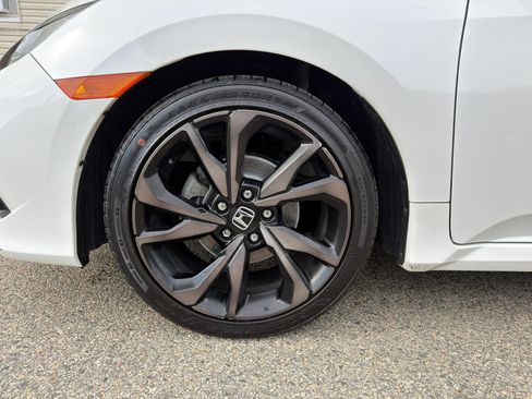 Used 2019 Honda Civic Sport image 33