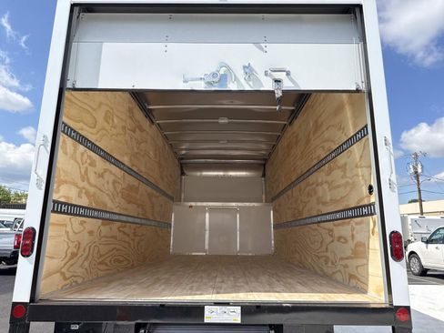 New 2027 Ford E-450 and Econoline 450 Super Duty w/ Power Equipment Group RWD image 11