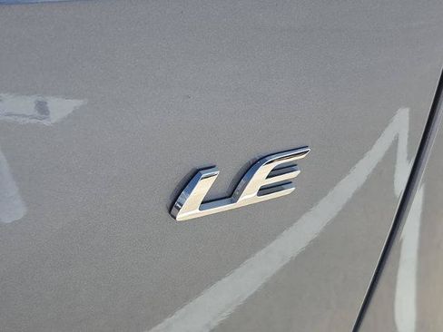 Used 2024 Toyota Corolla Cross LE w/ Moonroof Package FWD image 29